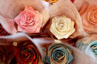 ペーパーフラワー手作りのバラ 花屋ブログ 岩手県盛岡市の花屋 田村フローリストにフラワー ギフトはお任せください 当店は 安心と信頼の花キューピット加盟店です 花キューピットタウン